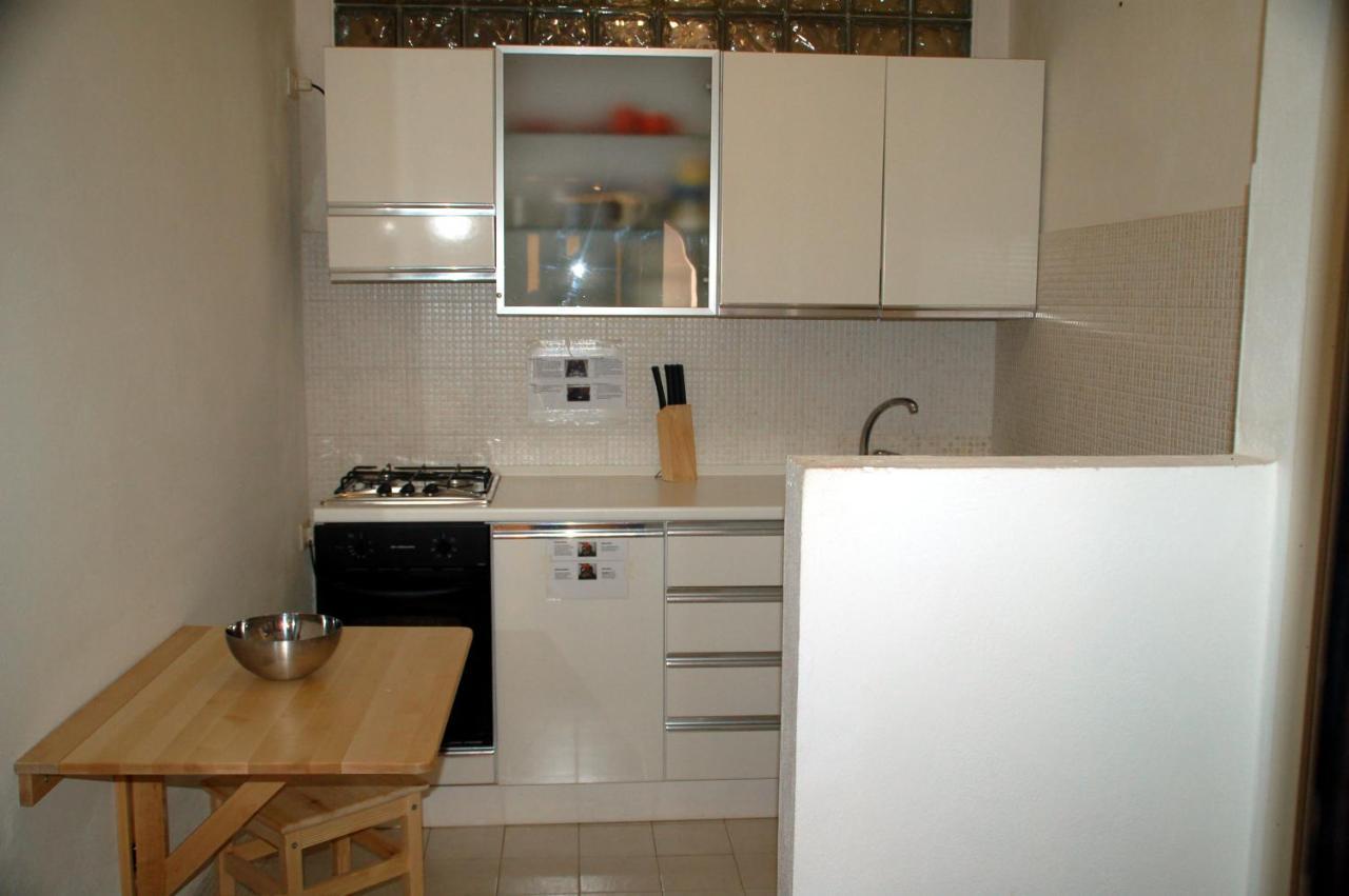 Nice Apartments In Waterfront Villa In Bosa Porto Alabe Tresnuraghes ภายนอก รูปภาพ