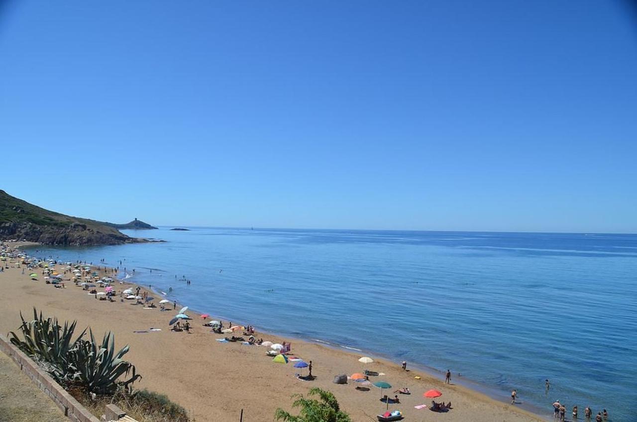 Nice Apartments In Waterfront Villa In Bosa Porto Alabe Tresnuraghes ภายนอก รูปภาพ